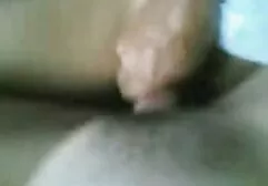 Em bé có một ổ đĩa nhỏ, nhưng một cái mông phát triển sâu và một cái miệng kinh nghiệm rất khéo léo. Và các bạn đã có thể gai xinh sec thấy điều này hôm nay