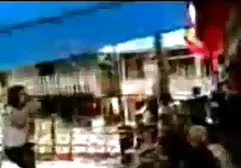 Một chàng trong một mặt nạ chị một nổi loạn điếm trên sec xinh một swing