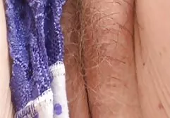 Hai cô gái tóc vàng rôm rả sec girl xinh vuốt ve họ pussies