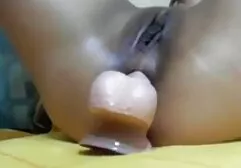 Một dễ thương chàng đã gai sec xi một trẻ brunette trên những đường phố và chị cô ấy tại nhà