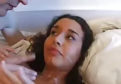 Crossdresser đàn phim sec gai sinh bà fucks cô gái
