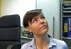 Tuyệt đẹp gà con hút một khổng clip sec gai xinh lồ tinh ranh